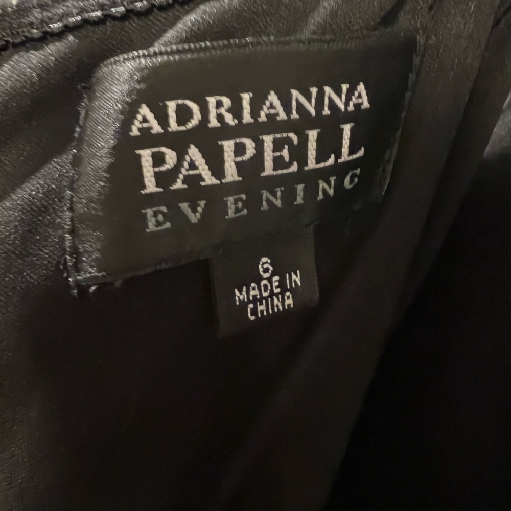 Adrianna Papell Evening Black One Shoulder Column Gown - Picture 7 of 8